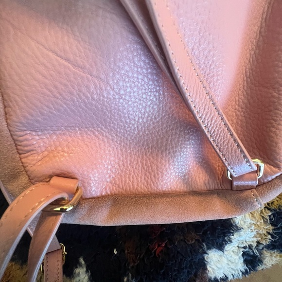 UGG suede backpack with sheepskin logo - Picture 17 of 17